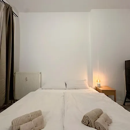 In Shared In Berlin-kreuzberg Apartment Berlin