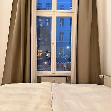 In Shared In Berlin-kreuzberg Apartment