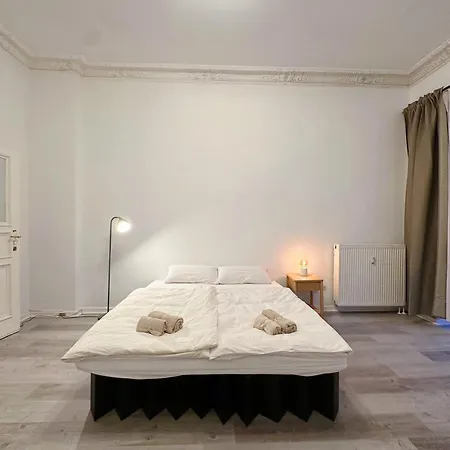 Apartment In Shared In Berlin-kreuzberg Berlin