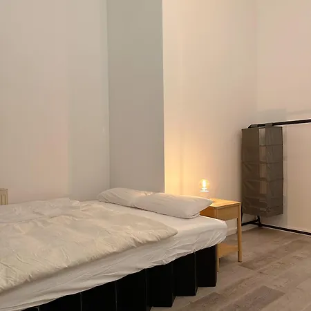 Apartment In Shared In Berlin-kreuzberg *